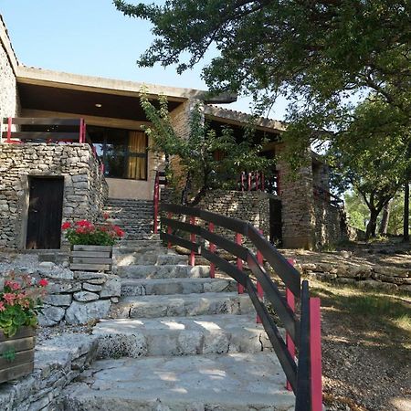 Vvf Luberon Provence Otel Murs  Dış mekan fotoğraf